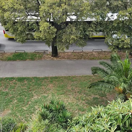 Gala With Free Parking Near Old Town *