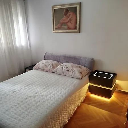 Gala With Free Parking Near Old Town * Спліт