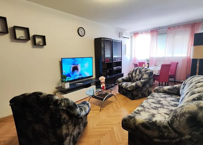 Gala With Free Parking Near Old Town * Spalato