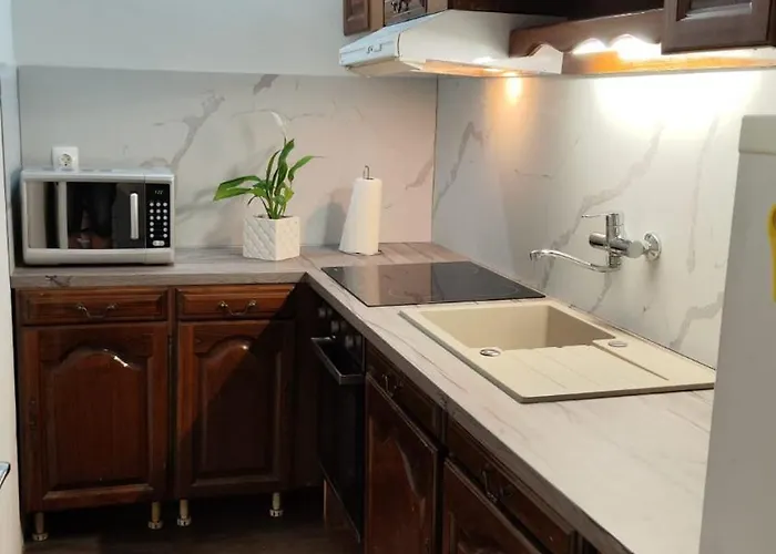 Gala With Free Parking Near Old Town