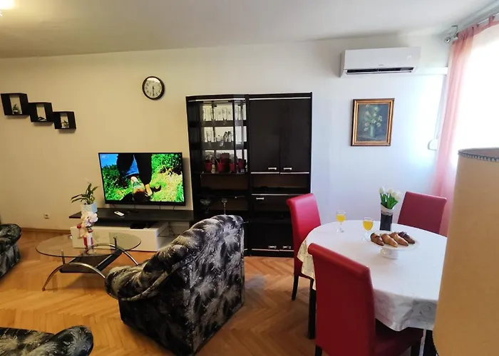 Gala With Free Parking Near Old Town * Spalato