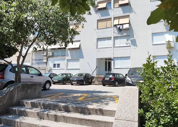 Appartamento Gala With Free Parking Near Old Town